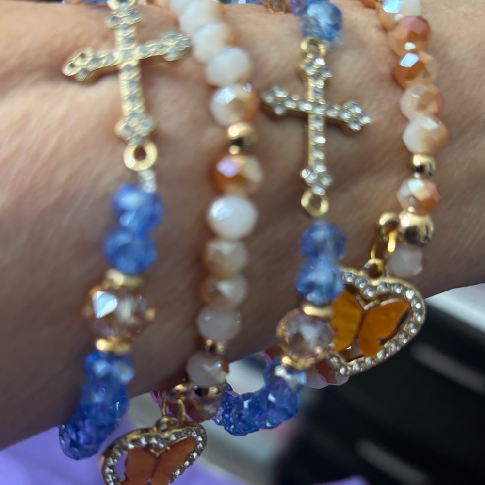 Faceted Beaded Bracelet Amber & Blue 4pc W/Butterfly and Cross Charms